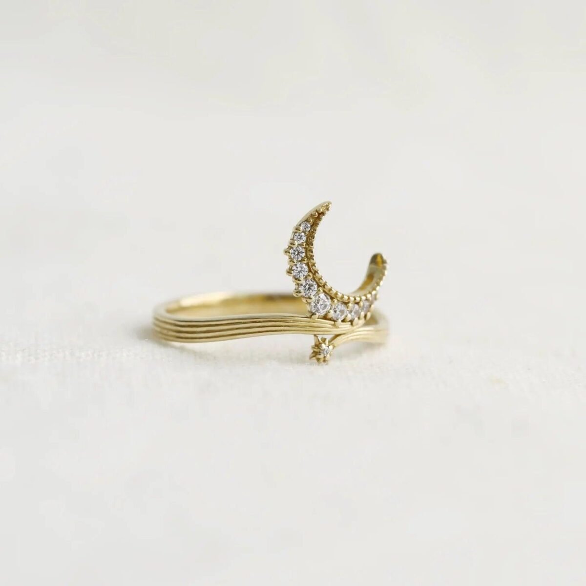 MOON DANCE RING - Mim Diamond